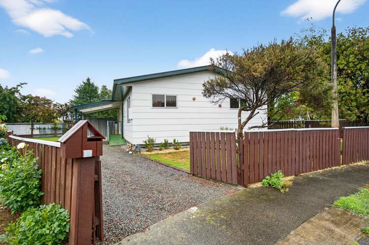 5A Tasman Crescent_0