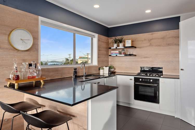 2/70 Hinemoa Street Birkenhead_11