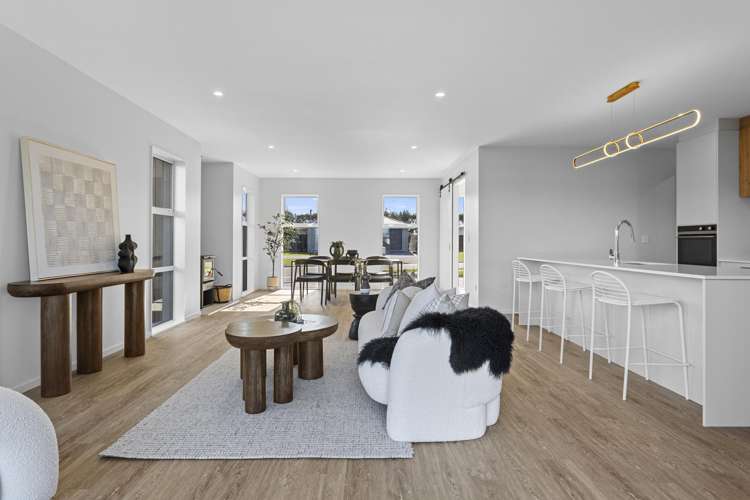 57 Benashet Drive Lincoln_1