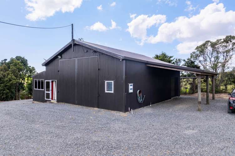 233 Shoemaker Road Waipu_23