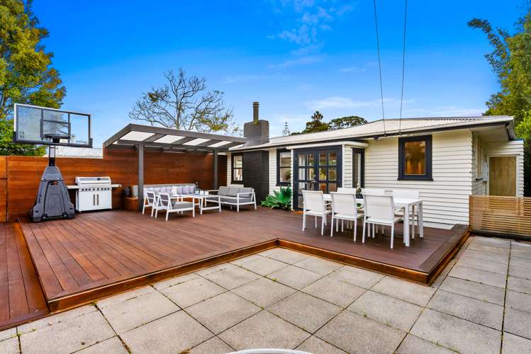 82 Methuen Road New Windsor_15