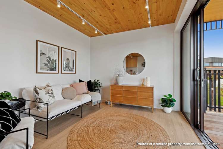 8/40 Waiparaheka Drive Wainui_13