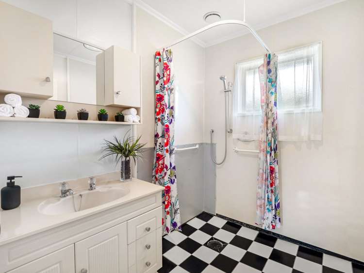 1A Saunders Place Gonville_9