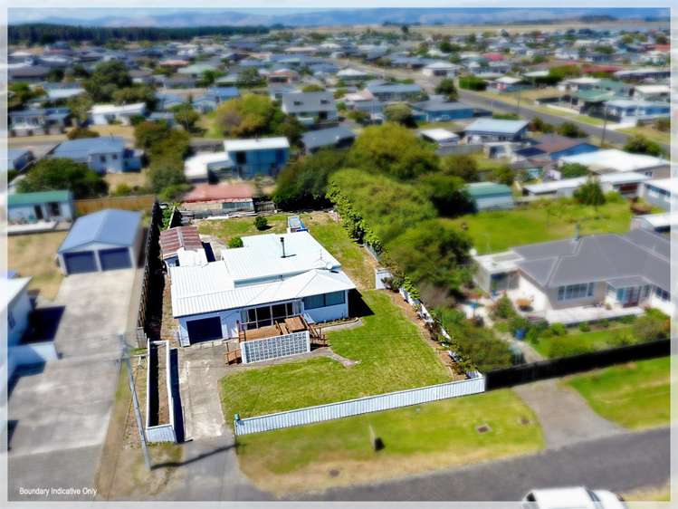 3 Huia Street Foxton Beach_17