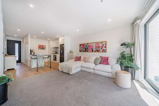 6/90 Knights Road Hutt Central_4