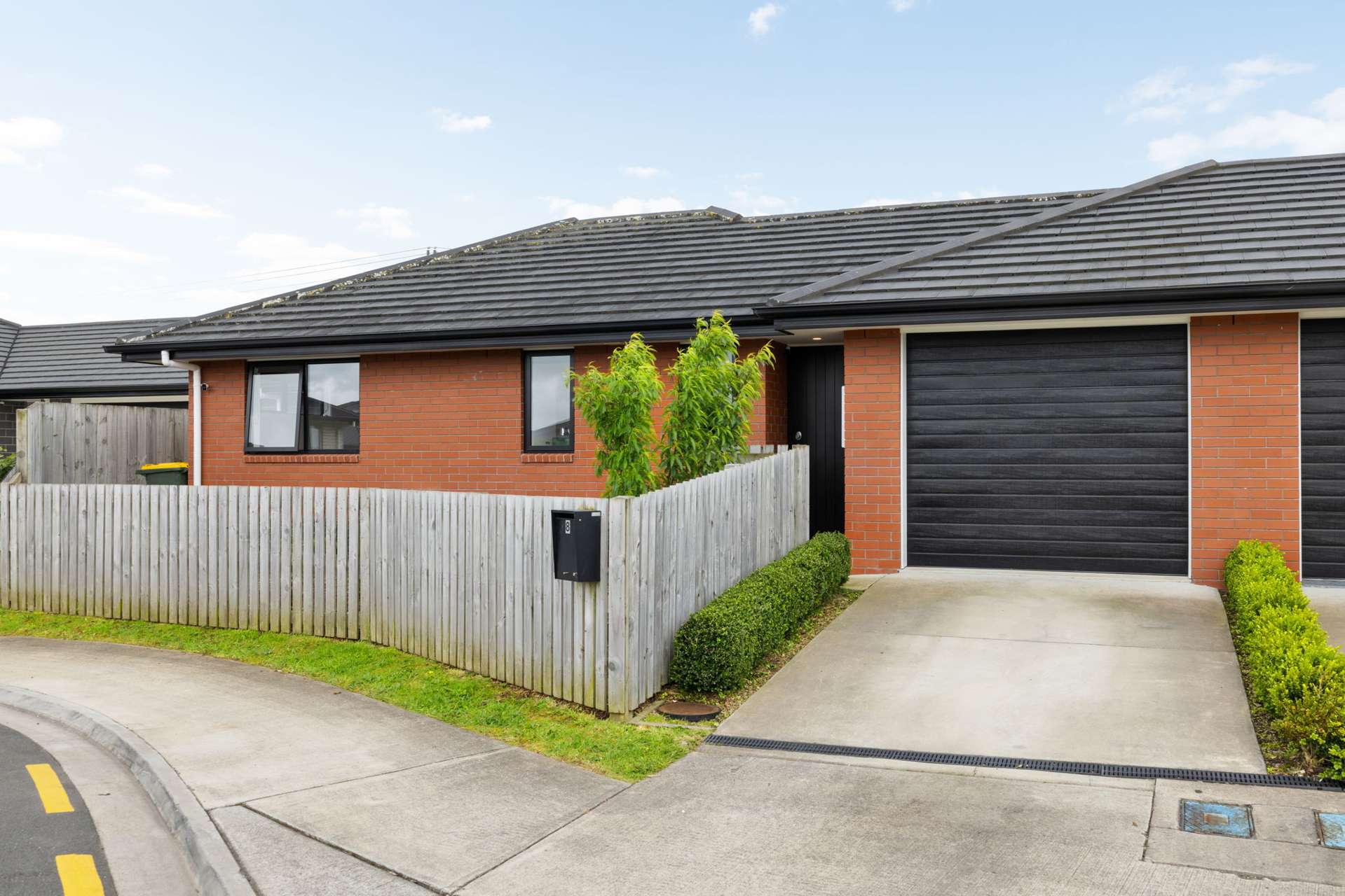 8 Manawaroa Close Grandview Heights_0