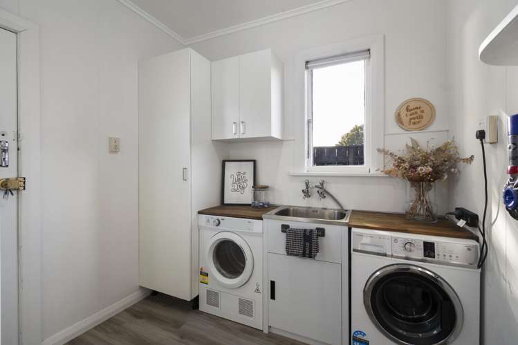 33 Featherston Street Takaro_17