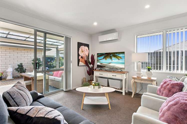 7 Lance Way in the Dunes Lifestyle Village Papamoa_4