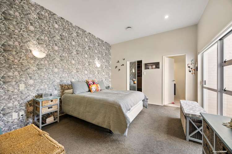 2/10 Dunn Place Farm Cove_15