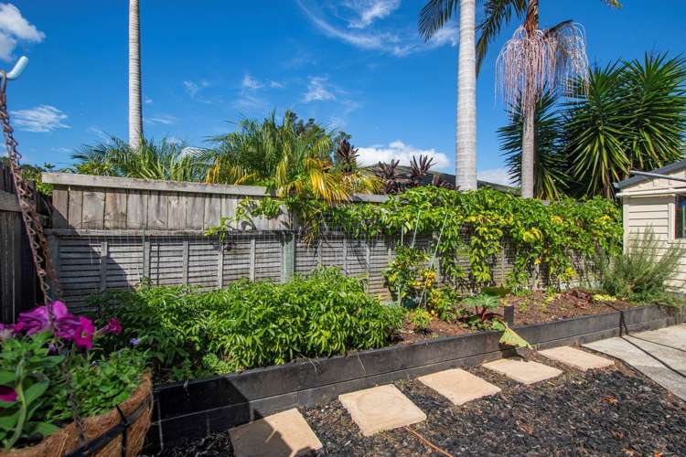 4 Vale Road Riverside_12