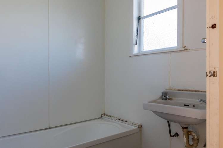 6 and 8 Guerin Street Kaikohe_12