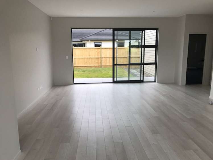 31 Kahawairahi Drive Beachlands_5