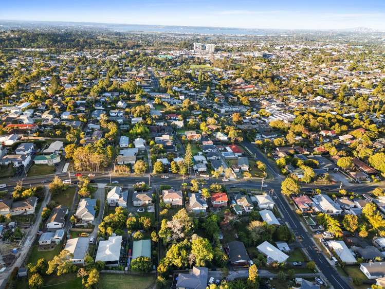 44 Glengarry Road Glen Eden_20