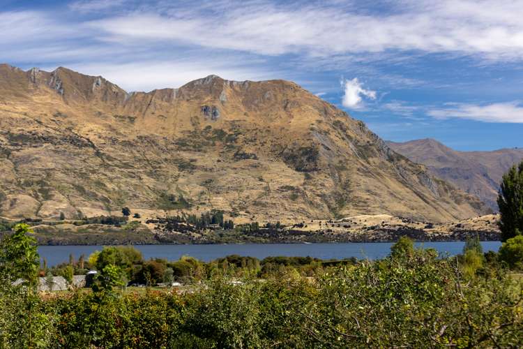 270 Beacon Point Road Wanaka_2