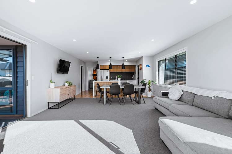 37 Marabou Crescent Nukuhau_10