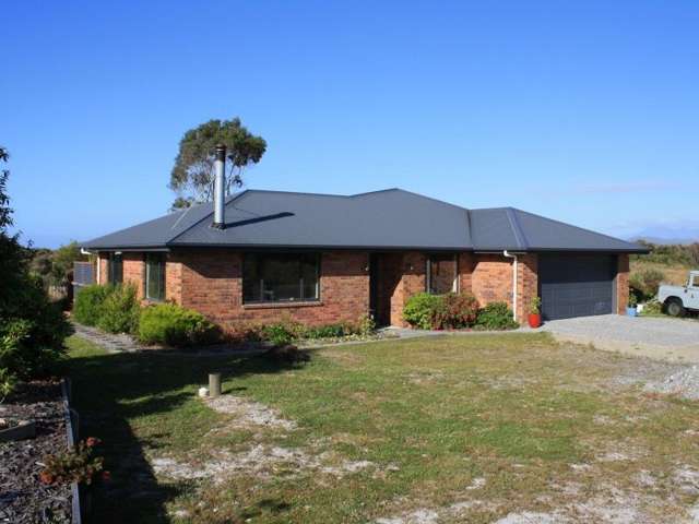 88 Brickfield Road Hokitika_1