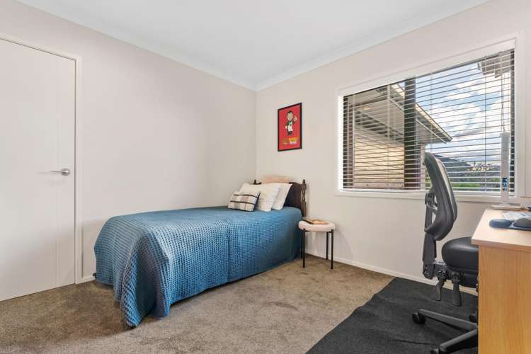 55 Benmore Crescent Pyes Pa_13