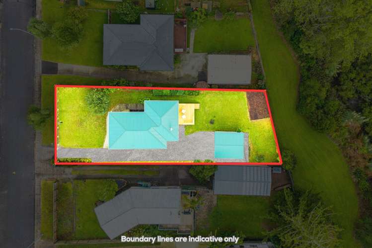 99 Riverpark Crescent Henderson_28