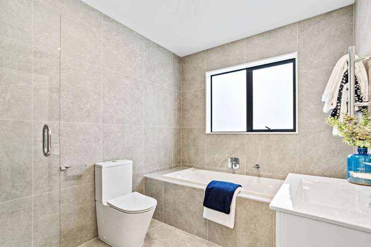 2 Paparahi Place Wainui_9