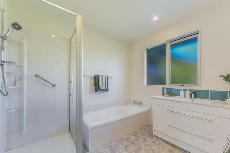 11 Aston Place Richmond_17