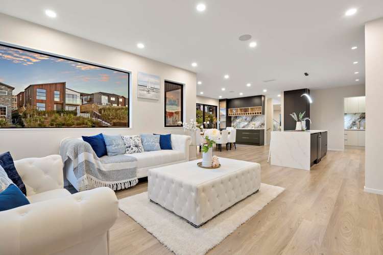 4 Bremner Ridge Street Flat Bush_15