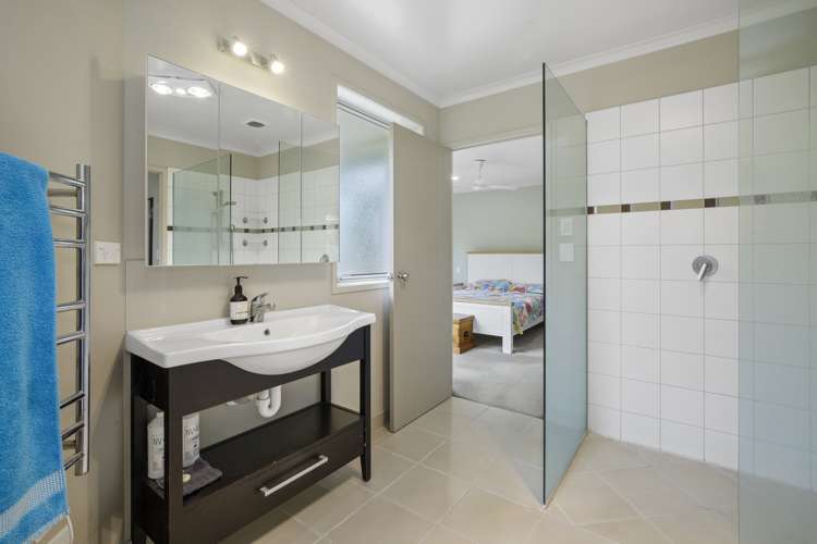 10 Ernest Shackleton Place Waiuku_7