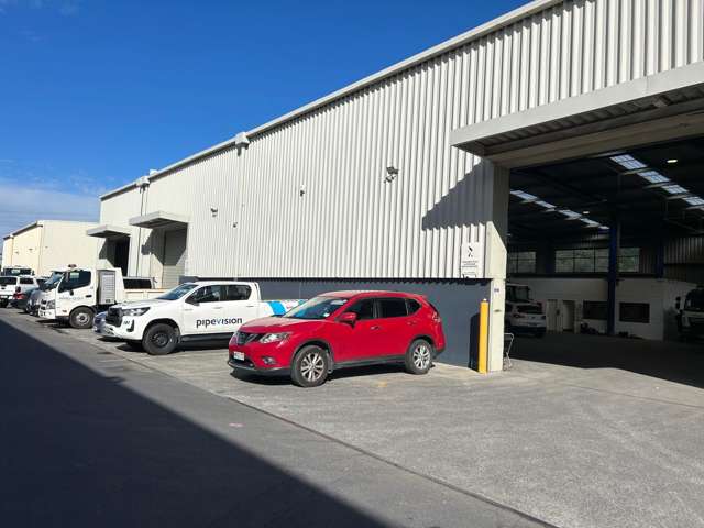 265.5 sqm Heavy Industrial Warehouse - Penrose