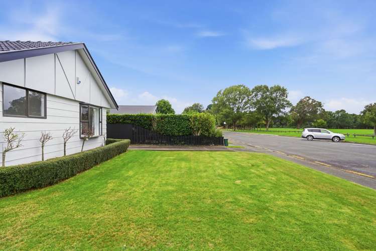 28 Oakley Crescent Hornby_12