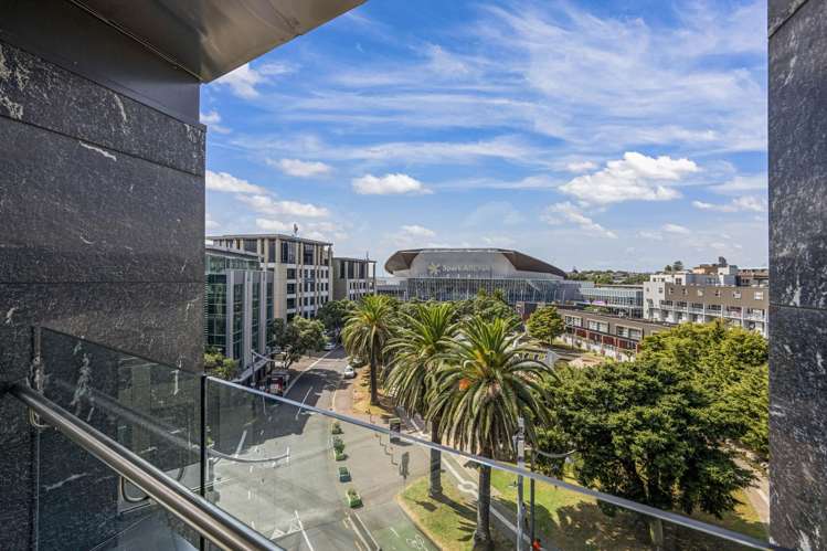 8 Mahuhu Crescent Auckland Central_9