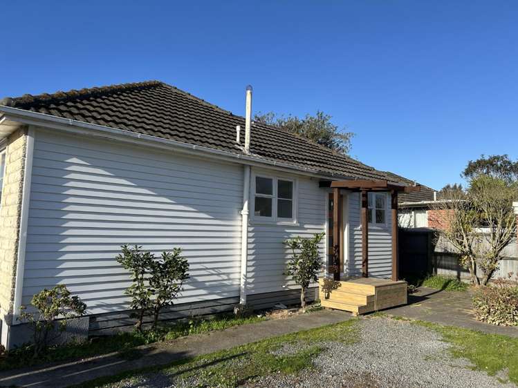 21 Bateman Avenue 1405_13
