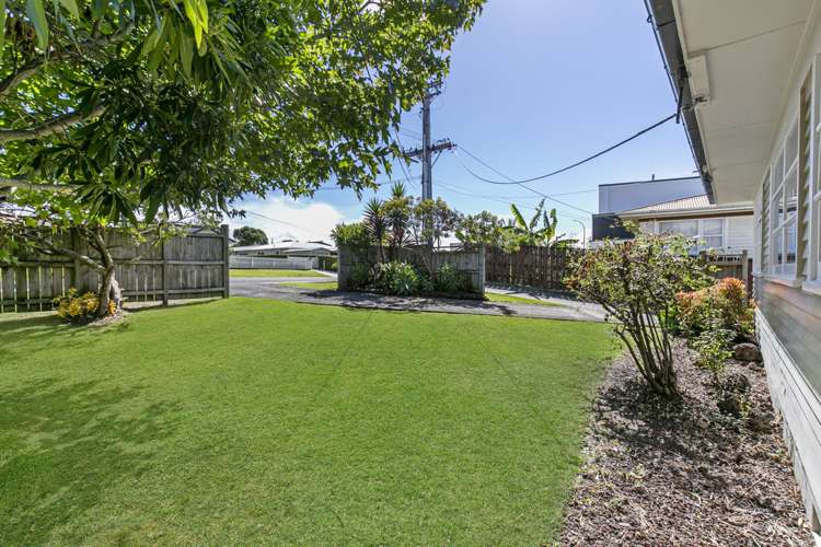 1/289 Rangatira Road Beach Haven_16
