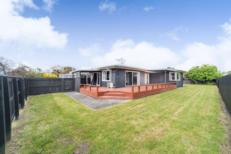 6 Karamea Crescent Kelvin Grove_23