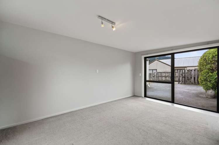 6A Watts Road Fernhill_15