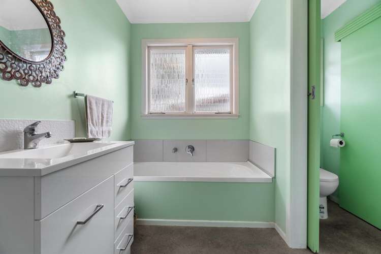 74 Aberdeen Drive Dinsdale_10