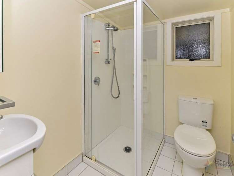 15 Derrimore Heights Clover Park_18