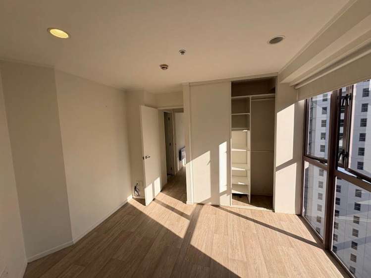 16A/89 Victoria Street West City Centre_12