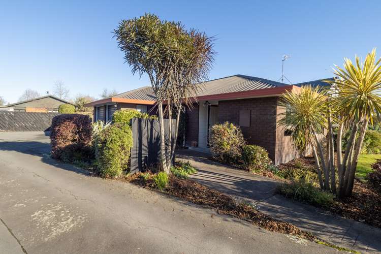 34 Pages Road Allenton_21