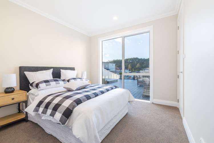 55 Golden Morning Drive Albany Heights_10