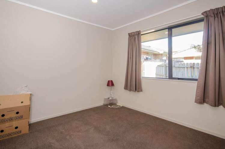 34 Liddesdale Place Papakura_8