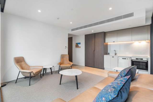 3305/10 Commerce Street City Centre_4