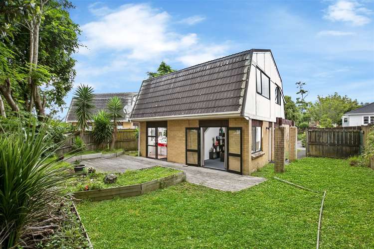 3/1 Mountain View Mews Mount Wellington_0