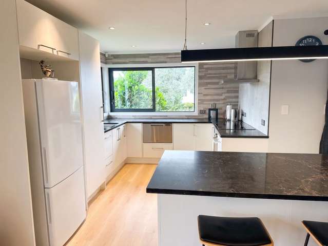 7 Hammond Avenue Hatfields Beach_4