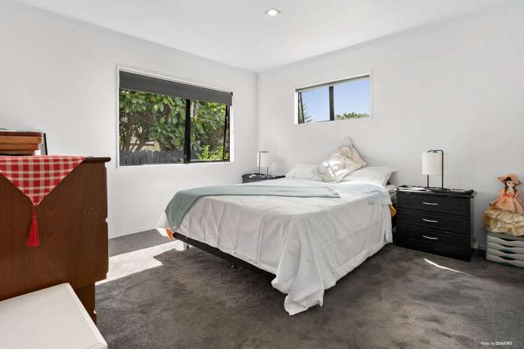1/30 Pinehurst Place Wattle Downs_22