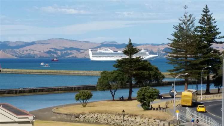 13/90 Customhouse Street Gisborne_0