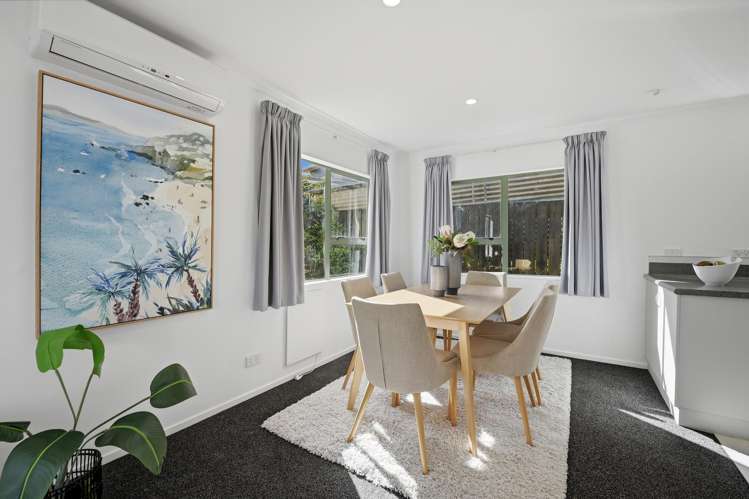 4b Knott Road Stanmore Bay_6