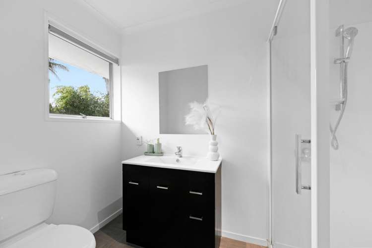 1234A Victoria Street 3295_8