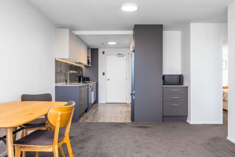 13L/3 Whitaker Place Auckland Central_3