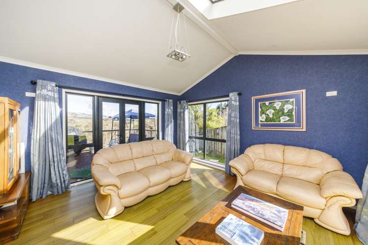 106 Pacific Drive Fitzherbert_6