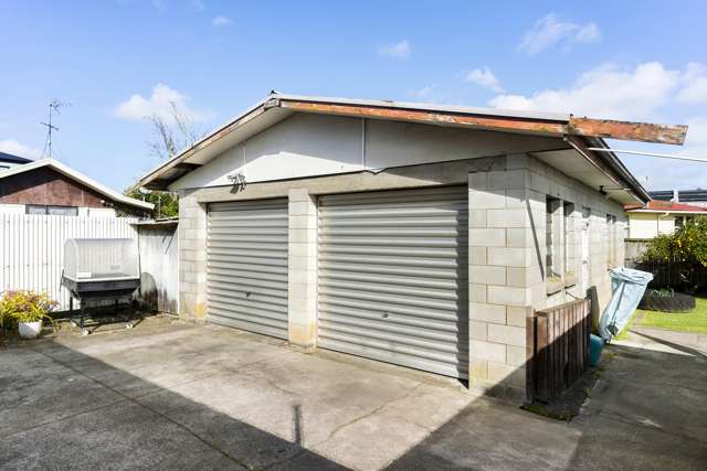 8 Brightwell Street Papakura_2