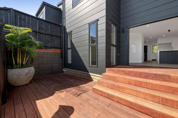 4/97 Cook Street Howick_28